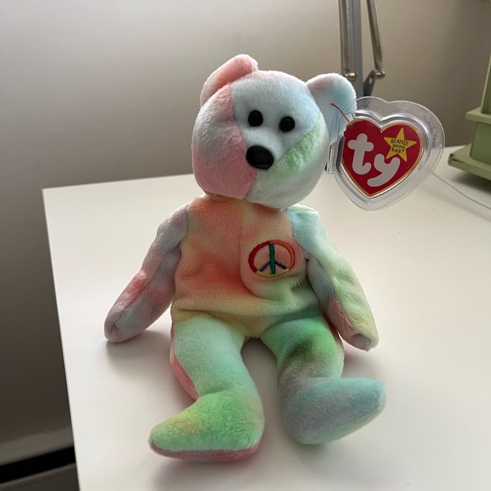 Ty Multicolor rainbow, tie-dye Peace Bear Beanie Baby Plush Toy
